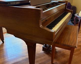 	#20		Conover Cable Piano Company of Chicago Grand Piano	 $ 750.00 		