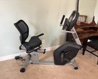 	#15		Xterra Fitness SB550 Recumbent Bike - working. YOU MOVE	 $ 100.00 																							