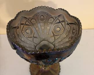	#25		Vintage Imperial Carnival Glass Pedestal Bowl	 $ 25.00 		