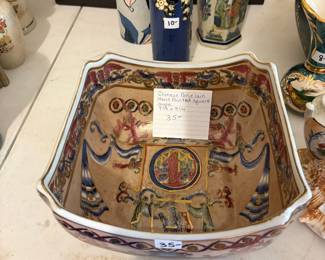 	#28		Chinese Porcelain Hand Painted Square Bowl 9.25x9.25	 $ 35.00 		