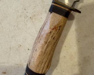 	#75	KW	Vintage E.C. Solingen Germany Bowie Knife "Wildcat" W/antler handle 9" -- *FIRM*	 $ 50.00 		