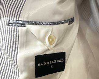 	#102	RA	New with tag Saddlebred seersucker blazer/sportcoat 2 button size 42 regular 	 $ 45.00 		
