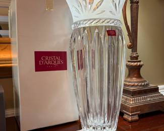 	#33		Crystal D'Arques Carthage Vase w/box - 11.75	 $ 25.00 		