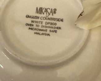	#094	RA	Mikasa English countryside 6 3/4” rimmed dessert bowls set of 6 	 $ 25.00 		