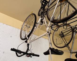 	#115		Trek Multitrack 720 Bike	 $ 100.00 		