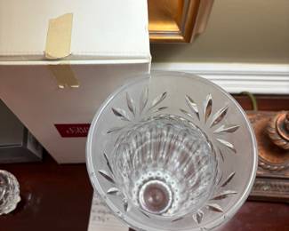 	#33		Crystal D'Arques Carthage Vase w/box - 11.75	 $ 25.00 		