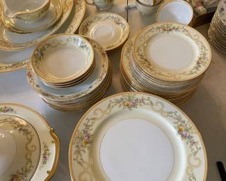 	#35		Meito China Set - gold rim as is ( 9 dinner, 10 salad, 8 bread, 4 cup and saucer, 9 soup, 4 fruit, creamer, gravy, large oval, medium oval, round regtable w/lid)	 $ 165.00 		