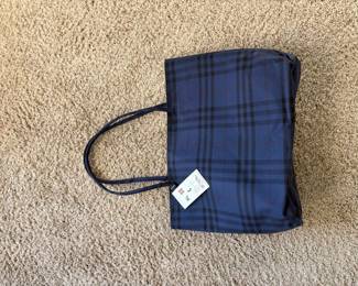 	#84	KW	NEW Vintage Navy/Black/Pink Burberry Tote Lined 16x12.5 Dual Handled NO 113425 "Nova Check Pattern *FIRM*	 $ 165.00 		