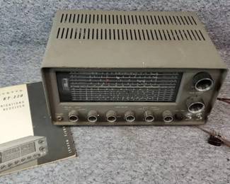 DW066 Vintage Lafayette KT320 Communications Receiver with Manual
