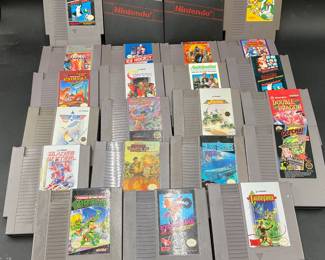 Nintnedo NES Video Game Cartridges
