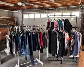 Lots of clothing many tag on