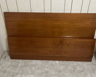 Full-size headboard and footboard