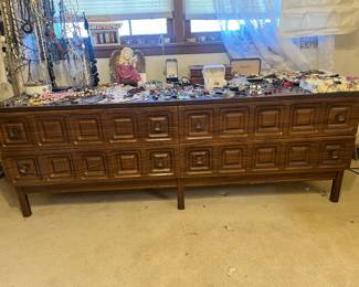 MCM credenza