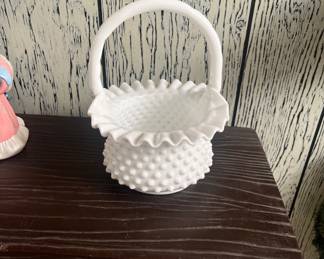 Hobnail basket
