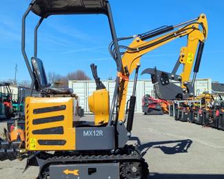 2025 CFG MX12R Mini Excavator, Unused 