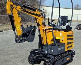 2025 CFG MX12RX Mini Excavator, Unused 