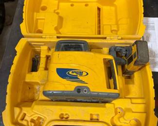 Trimble LL400 Laser Level with Case
