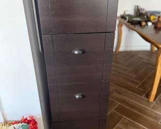 Wood grain file cabinet with hanging folders