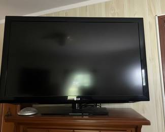 LG 47LD450 LCD TV