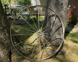 Vintage Metal Wagon Wheel