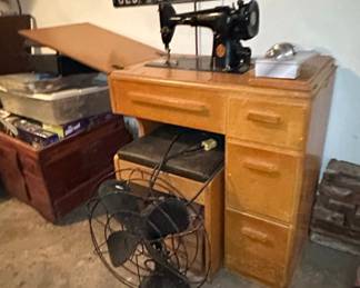 Singer Sewing Machine with Wooden Cabinet
