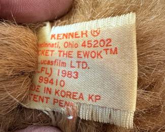 Kenner Star Wars "Return of the Jedi" Wicket the Ewok Plush Toy