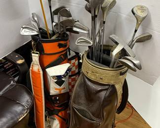 Mixed Set of Hogan and PowerBilt Golf Clubs