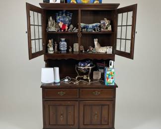 Bassett Furniture Industries China Cabinet