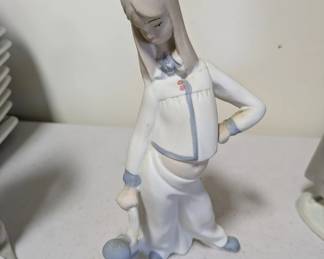 Tang 'Girl with rag doll"