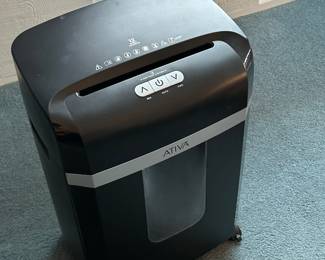 Ativa paper shredder