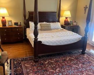 King bed with temperpedic adjustable bed