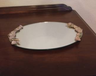 Colored flower mirror