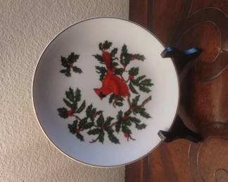 Collector's red bird plate