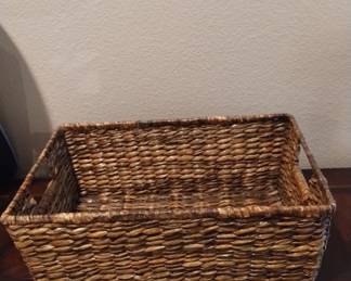 Wicker basket