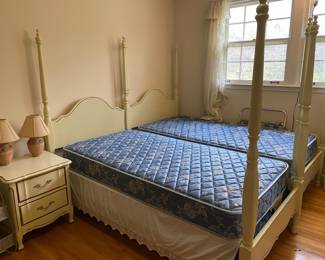 French Provincial Bedroom set Available for Pre-Sell Two Four Poster Twin Beds, One Night Stand, Dresser with Mirror, and Chest of Drawers. All in wonderful condition 