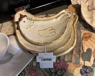 Stoneware Chicken Plate Set 