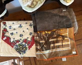 Handkerchiefs 