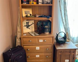 The Grant Hill Collection Shelf Unit 