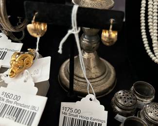 14k Small Hoop Earrings 