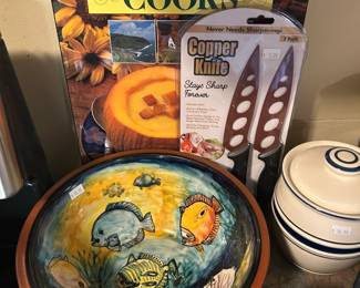Cook Books, Decorative Bowls, Kitchen Utensils 