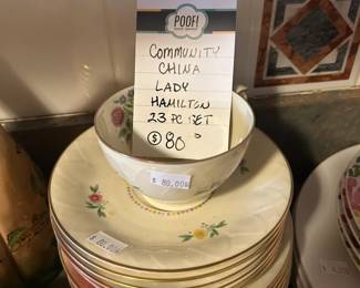 Community China Lady Hamilton 23 pc set