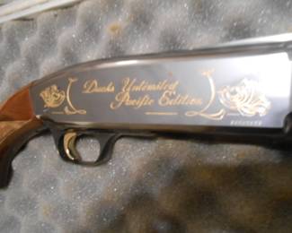 Browning 12 ga, Ducks Unlimited 1984, in DU Case