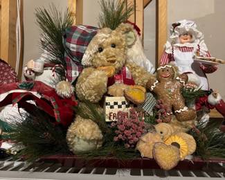 Gingerbread Mantelpiece 