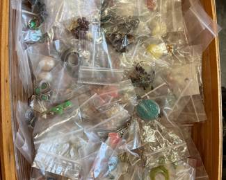 Broken jewelry pieces