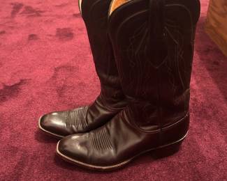 Men’s Lucchese boots