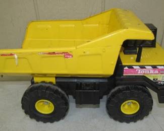 Tonka Toys Dump Truck