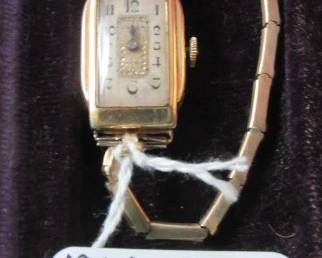 1920's Gruen Tank Watch