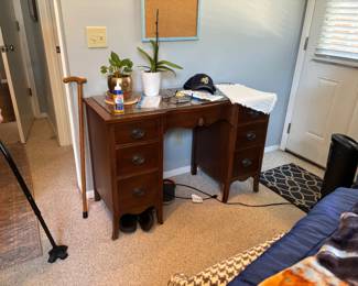 Vintage Mahogany Vanity Desk