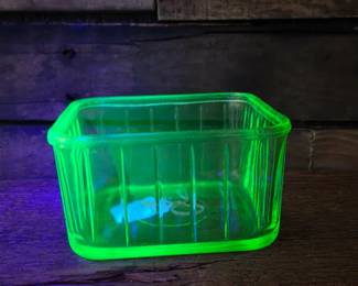 Uranium glass