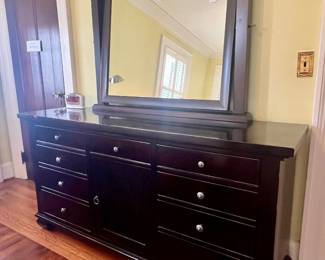DRESSER WITH MIRROR